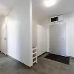 Luxury In -9- Atlas Arena Free Parking